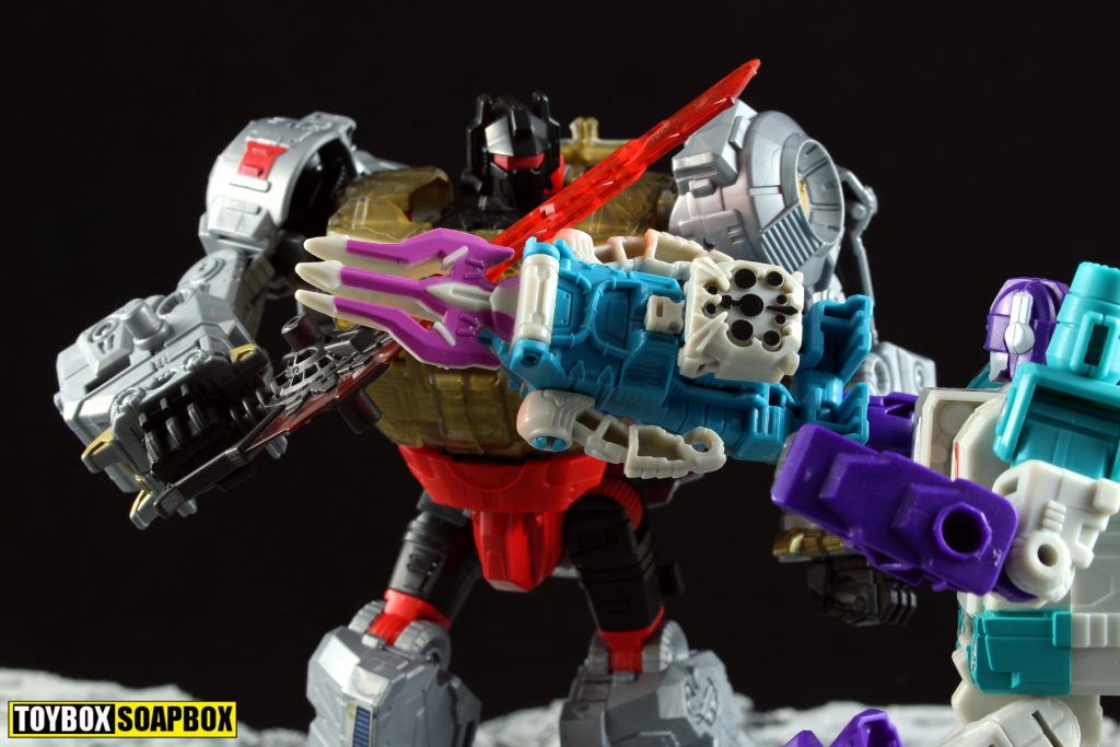 transformers power of the primes grimlock vs dreadwind