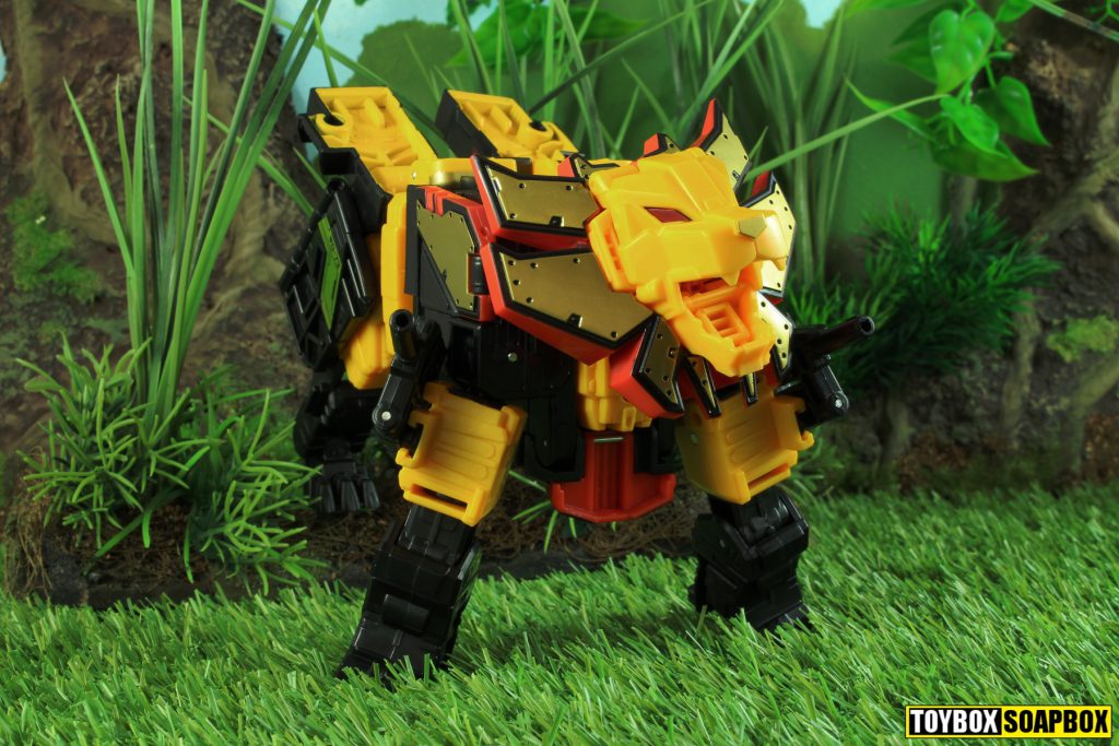 transformers power of the primes razorclaw lion mode