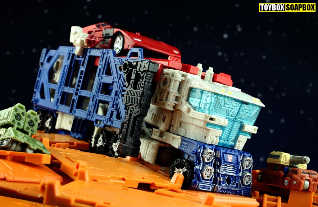 transformers siege ultra magnus truck mode